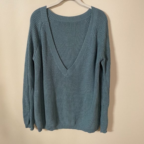 Lulus Sweater - Picture 3 of 4
